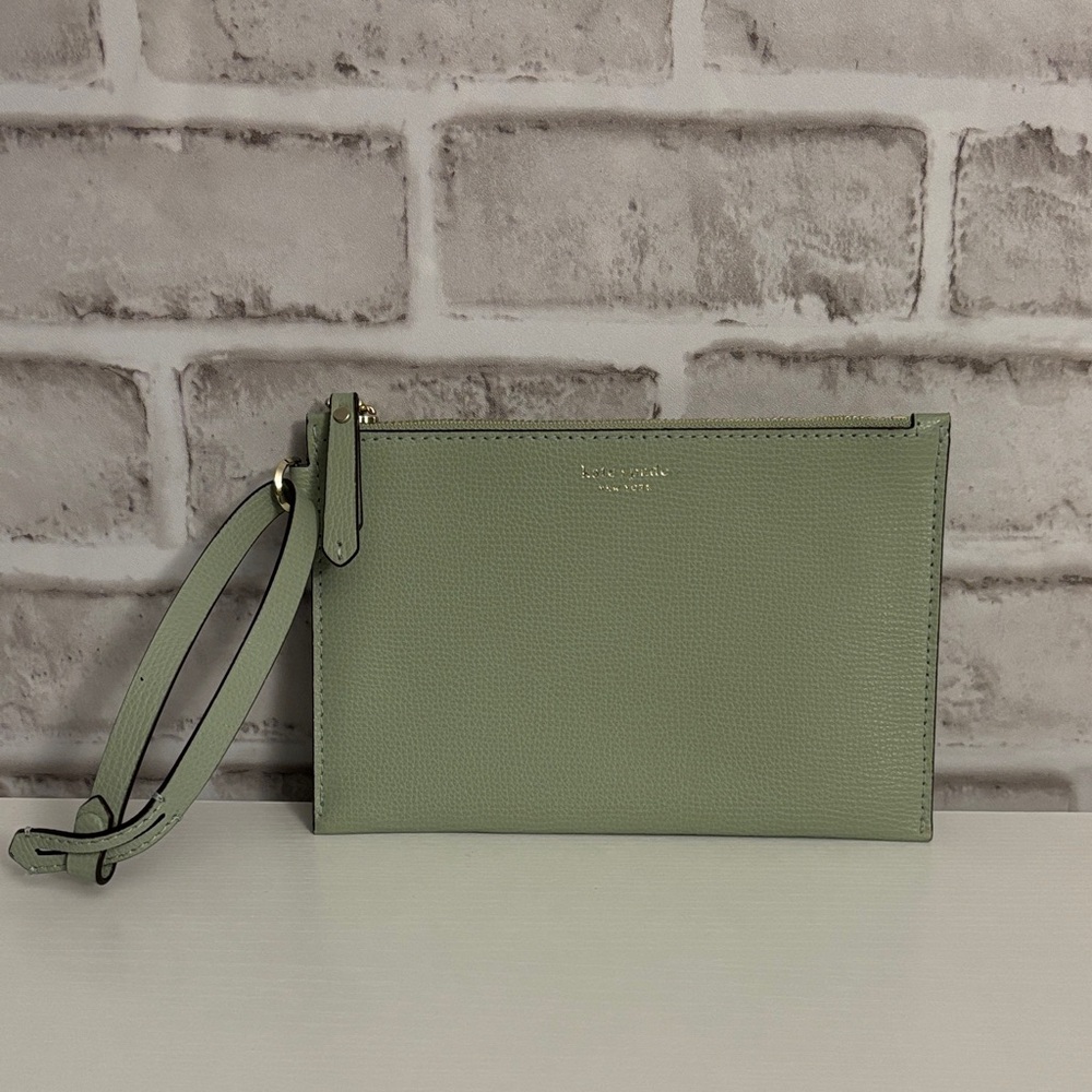 Kate Spade Sleek Green Leather Wristlet Pouch
